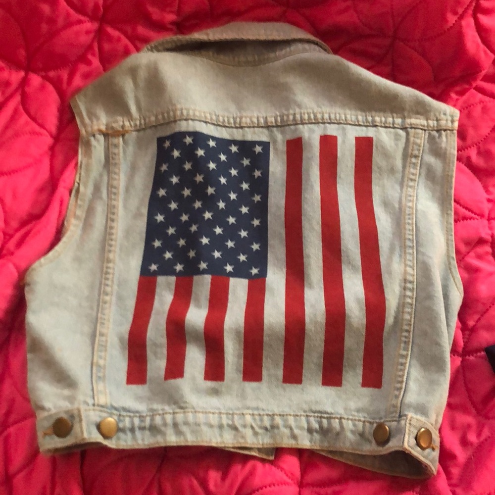 American apparel vest